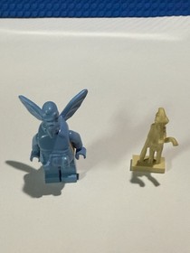 LEGO Star Wars Watto's Junkyard Mini Figures Watto and Aldar Set 7196 2001