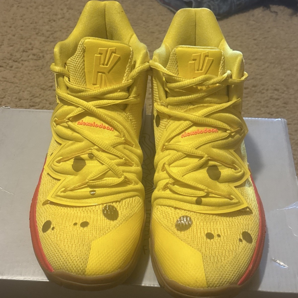 Nike Kyrie 5 SpongeBob SquarePants Yellow Athletic Sneaker CJ6951