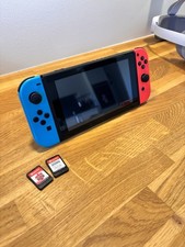 Nintendo Switch 32GB Console + Joy-Cons + Games Bundle Excellent Condition