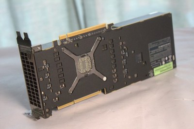 AMD Radeon Instinct MI50 32GB   1 TB/s HBM2   3840 Stream-Prozessoren   PCIe