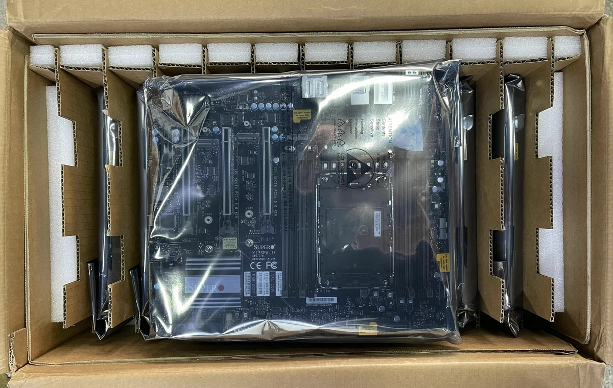 Supermicro X13SRA-TF-(O/B) Motherboard CEB LGA-4677 Intel Xeon
