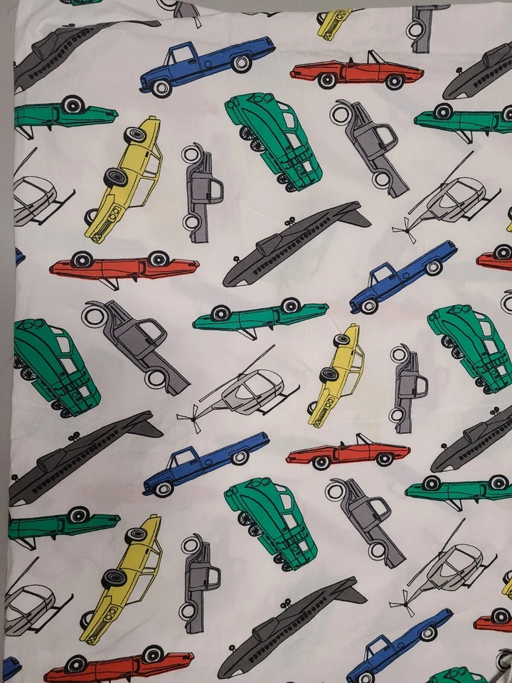 Land of Nod "Traffic Jam" Toddler Flat Sheet - Image 3 of 4