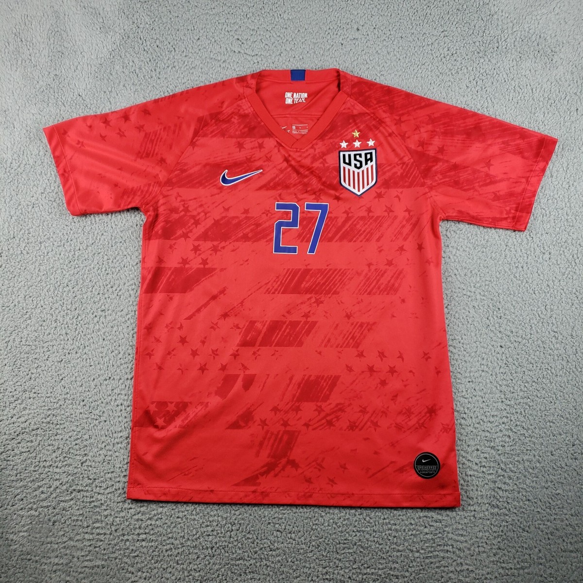 United States National Team Soccer Jersey Womens L Red USWNT Nike