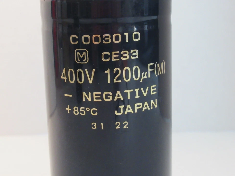Condensador MOELLER CE33 C003010 400V 1200uF  Foto 2 de 3