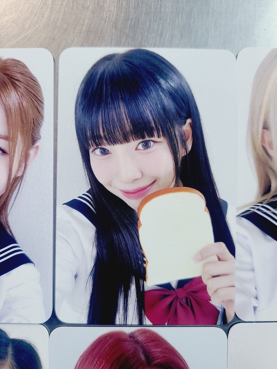 UNIS Nana Photocard 