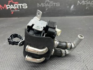 Ferrari 458 AC Water Heater Valve Cooling Water Pipe Connector Pipe 82302900