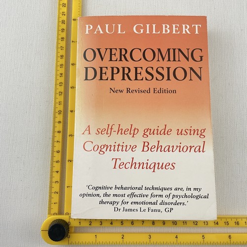 Overcoming Depression : A Self-help Guide Using Cognitive Behavioural Techniques - Picture 8 of 12