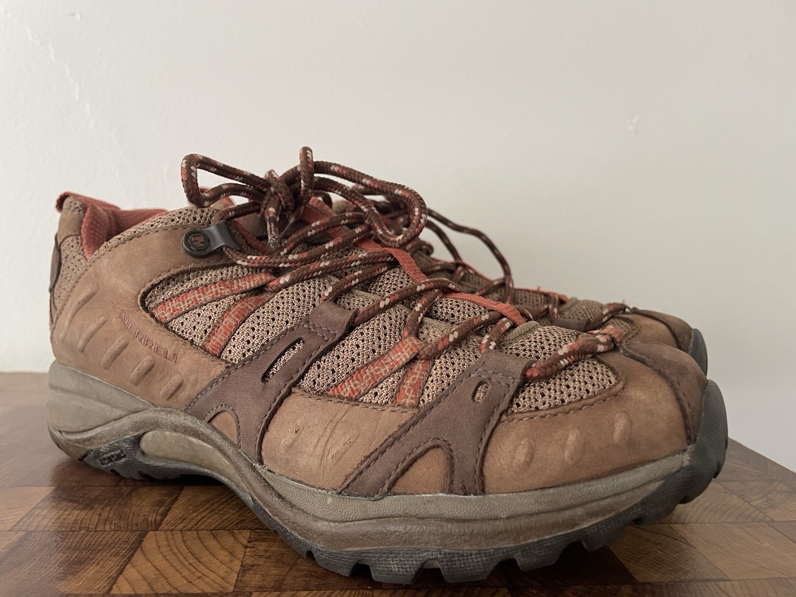 Scarpe da trekking Merrell Siren Sport Air Cushion arancione marrone da donna usate in ottime condizioni taglia 8