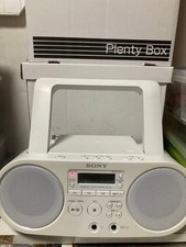 Sony ZS-S40 CD Radio Personal Audio System AM/FM White with Power Cord