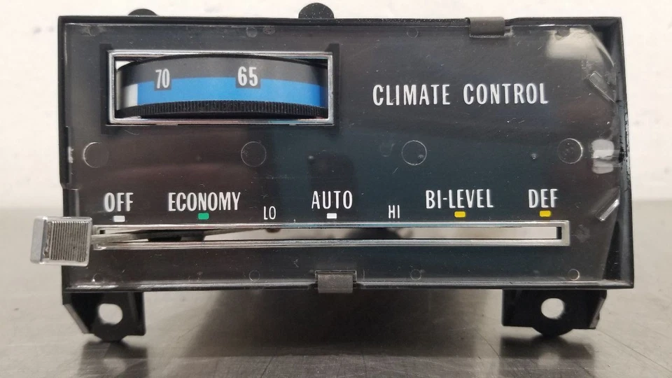 1977 CADILLAC ELDORADO BIARRITZ TEMPERATURE HVAC CLIMATE CONTROL - Image 2 of 4