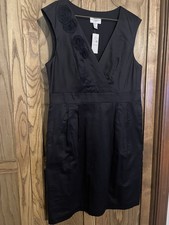 Ann Taylor LOFT Women's Sleeveless Black Cotton Vneck Dress Sz 10