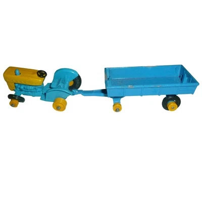 Vintage Matchbox Lesney No 39 Ford Tractor and Trailer Blue Yellow England - Image 1 of 4