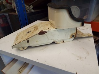 MAMOD STEAM CAR SEAT COMPLETE SEAT MOUNT AND BODY PART #3
