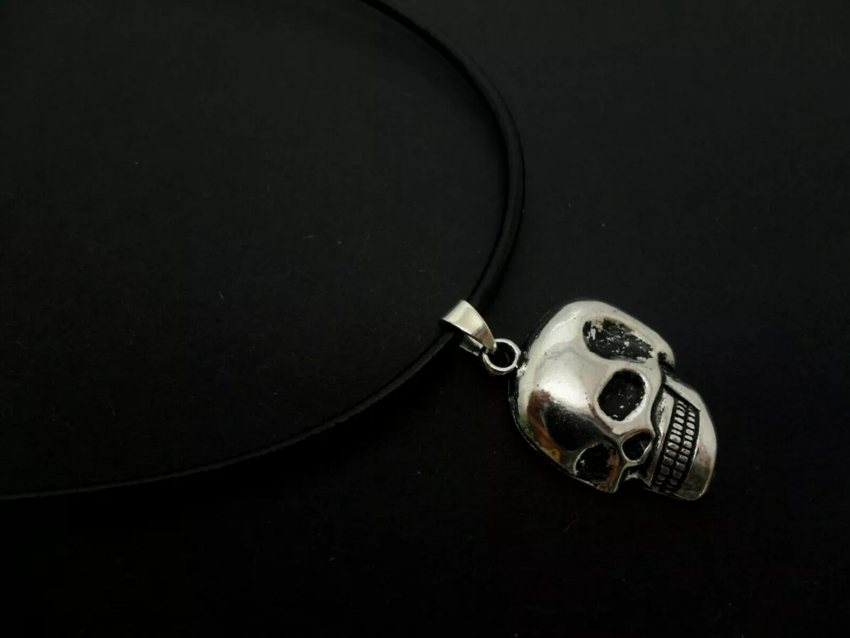Skull choker best sale necklace
