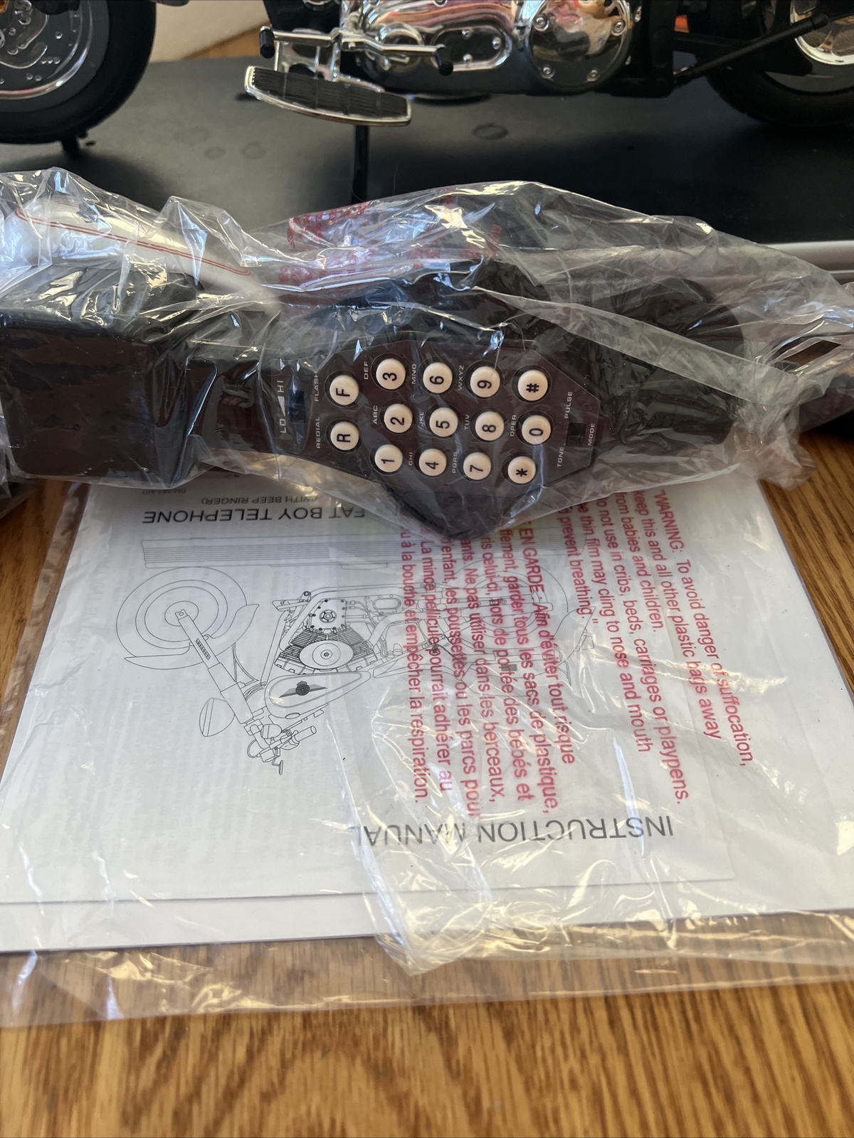 HARLEY -DAVIDSON 2003 FAT BOY TELEPHONE NEW OPEN BOX NICE ! ! !