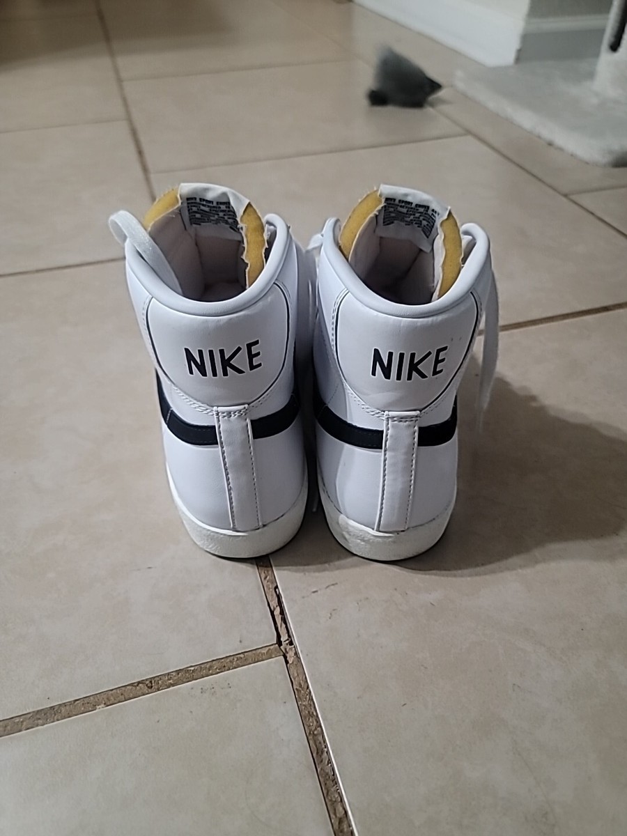 Nike Blazer Mid 77 Vintage White Black Size 11 Mens