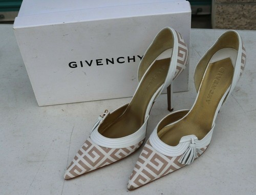 GIVENCHY LOGO PRINT HIGH HEELS POINTED 