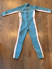 Seaskin Women's Wetsuit, Women's XS Equivalent, New, Never Used