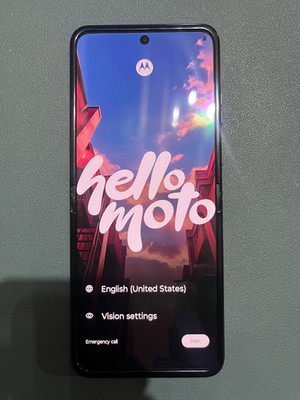 Motorola Moto Razr 2024 5G 256GB Unlocked 6.9'' 64MP Koala Gray XT2453