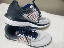 Size 9.5 Women Size 8 Mens-New  Balance Fresh Foam 680v7 Gray Black Orange (D1)