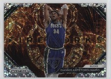 2023-24 Panini Prizm Fireworks Fast Break Prizm Giannis Antetokounmpo #19 5y7
