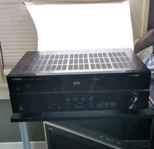 YAMAHA NATURAL SOUND AV RECEIVER RX-V373 HOME THEATRE. TESTED &WORKS. NO REMOTE