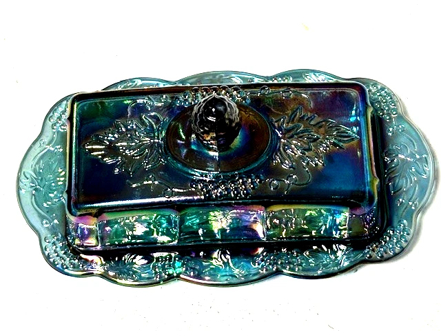 VTG INDIANA IRIDESCENT BLUE CARNIVAL GLASS HARVEST GRAPE BUTTER DISH - Image 2 of 4
