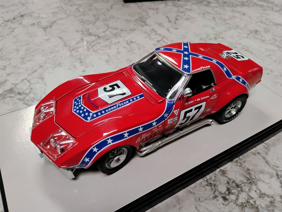 カルーセル1#4601 コルベットL-88 1972セブリング 1/18