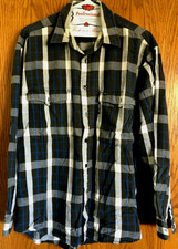 Sutter Creek Levi Strauss Plaid Shirt Button Front Long Sleeves Men's Size Med.