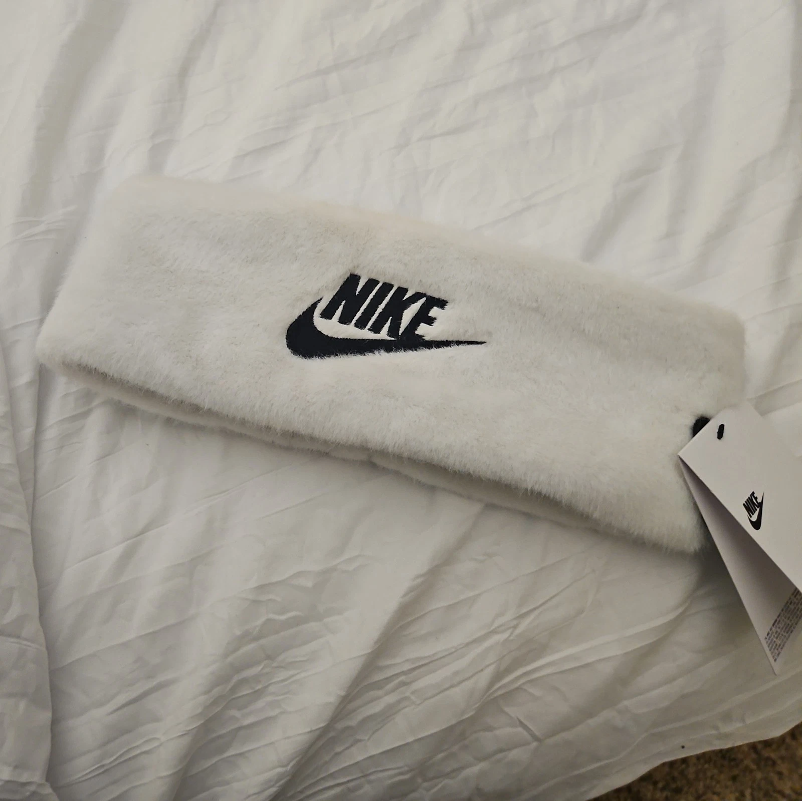 NWT Nike Faux Fur Fleece Lined Logo Headband Wrap Ear Warmer White