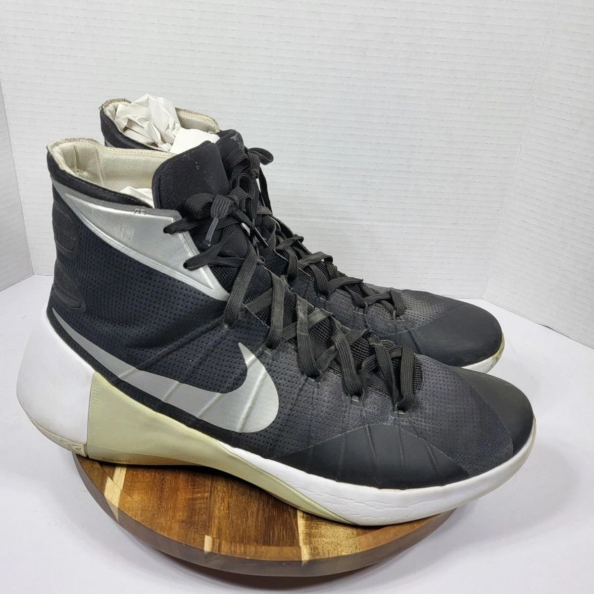 Nike Hyperdunk 2015 Black Metallic Silver White 749645-001  display picture 3