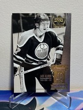 1999-00 Upper Deck CENTURY LEGENDS Hockey JARI KURRI #48 HOF