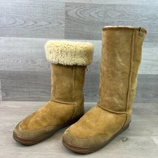 Emu Boots Womens 9 100% Australian Sheepskin Brown Tan Mens 8 Winter Tall Shoe