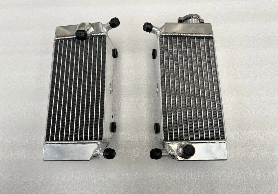 For Honda CRF250R/CRF250X 2004-2009 Aluminum Radiators & Silicone Hoses BLUE - Image 3 of 4