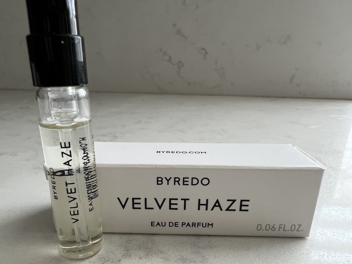 NIB* BYREDO Velvet Haze / Eau de Parfum - Travel Sample Size 2 ml 