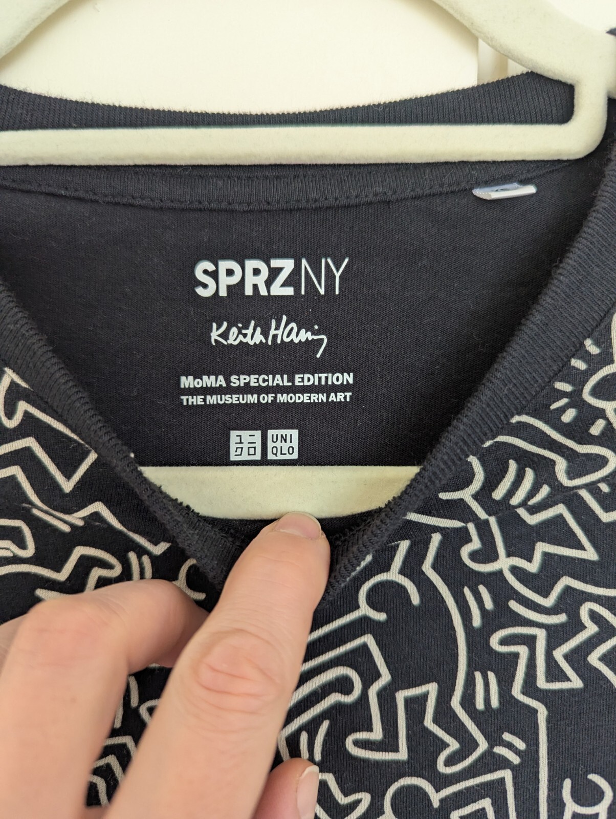 Keith Haring XS Uniqlo Sprz NY Graphics Special MOMA Edition Tshirt image 2