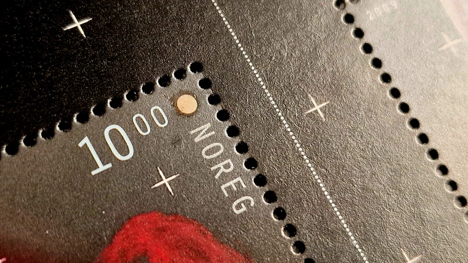 Norway MNH - Space with Meteorite Dust 2 Stamps Block - Image 2 of 3