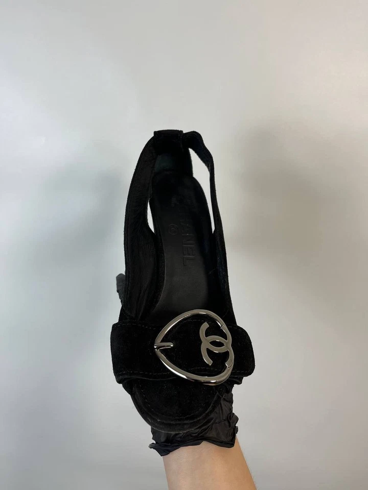 Chanel Black Suede Peep-Toe Wedge Heels size 35 - Image 4 of 4