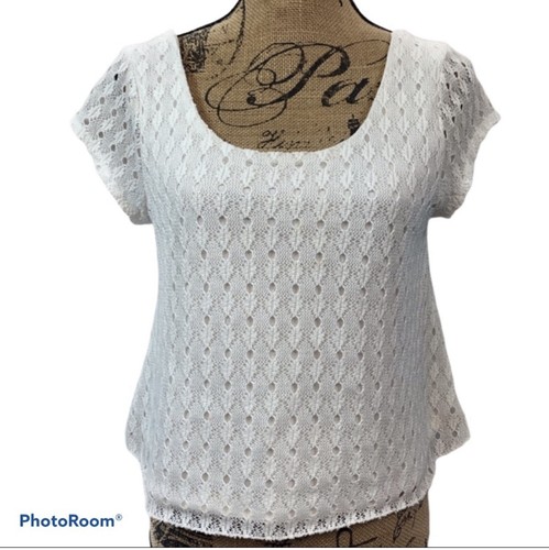 Aeropostale White Lace Crochet Top M Scoop Neck Short Sleeve Lined Blouse