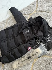 Canada Goose Wyndham Parka - Size M