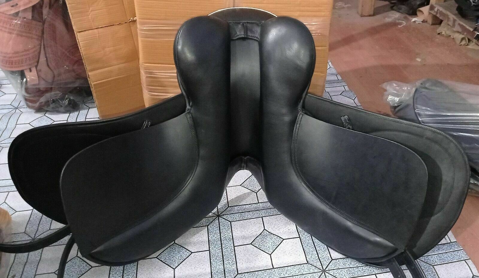 New Leather Dressage Double Flap Horse Saddle, Changeable Gullets Saddle 17"-18"