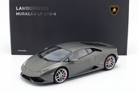 Lamborghini Huracan LP610-4 Baujahr 2014 Mattgrau 1:12 Autoart