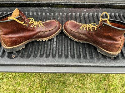 Red Wing Men s 11D Brown Leather Moc Toe Roughneck work boots.