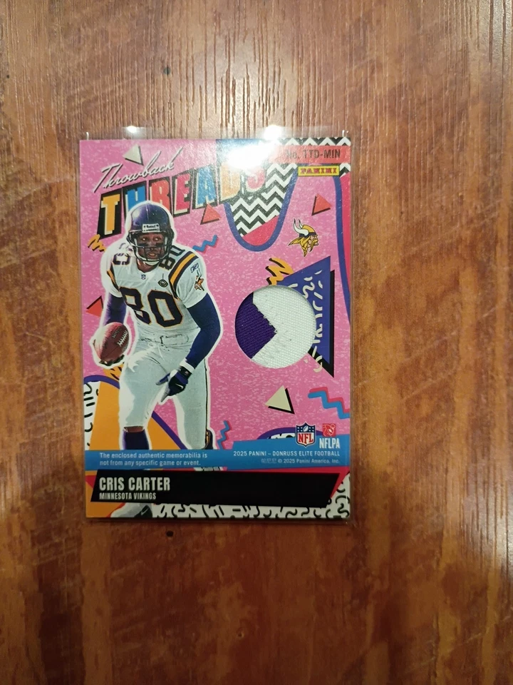 Donruss Elite Throwback Threads 2025 Ahmad Rashad Cris Carter #TTD-MIN Foto 2 de 2