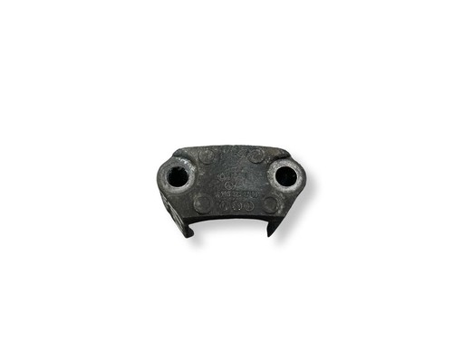 Sway bar bush bracket