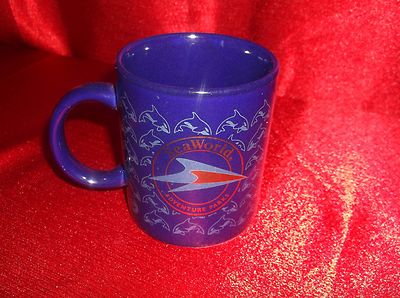 SEA WORLD ADVENTURE PARKS 4'' COFFEE MUG CUP FOIL EMBOSSED LOGO NICE CONDITION