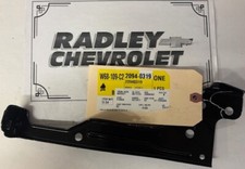 NEW GM OEM 15-19 ATS FENDER COMPONENT-FRONT BRACKET- GENERAL MOTORS GMC 20940319