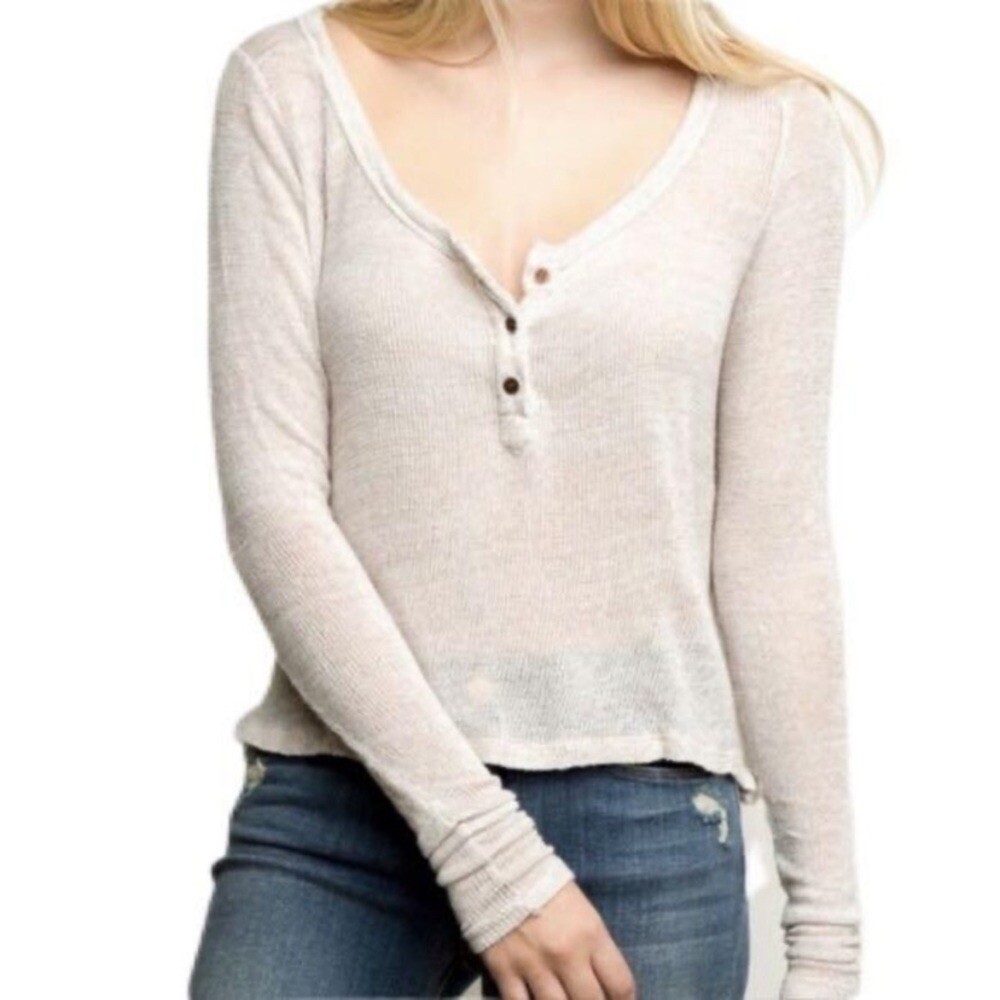 Brandy Melville Nadia Cream Henley Knit Sweater Shirt… Gem