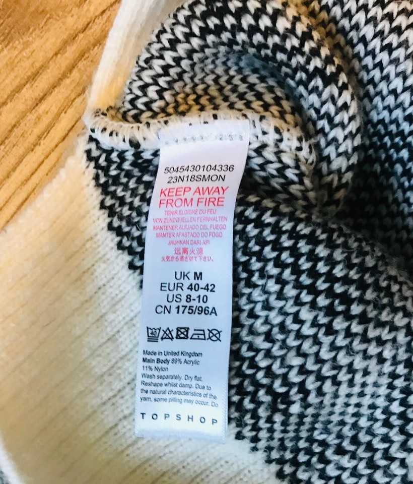 Black And White Pattern Fluffy Knitted Jumper Size Medium