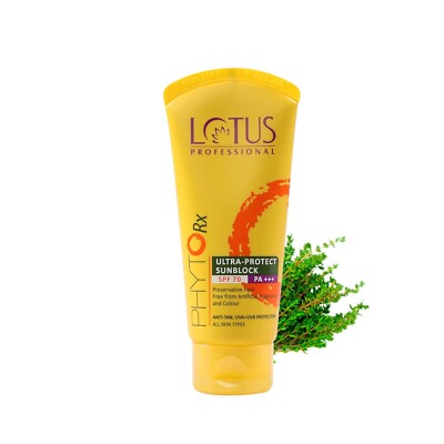 Lotus Herbals Professional Phyto Rx Ultra Protect Sunblock SPF 70 PA+++, 50g